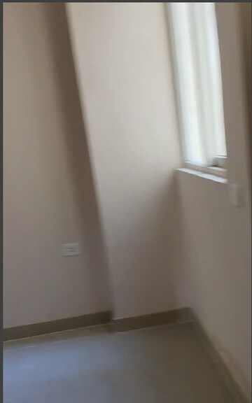 2 BHK Apartment For Rent in Amrapali Golf Homes, Sector 4 Greater Noida