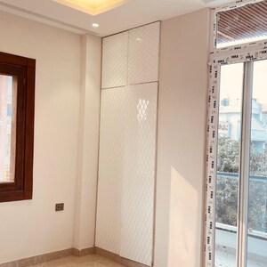 Room in 2 BHK Apartment at Exotica Elegance, Ahinsa Khand 2 – for Rent