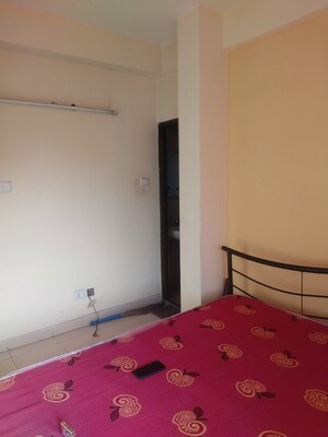 Room in 3 BHK Apartment at Greenfield City, Maheshtala – for Rent