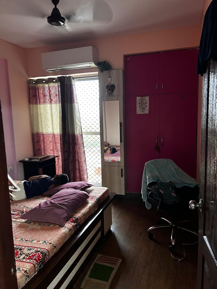 Bedroom, aditya-urban-homes 1 Bedroom 585 Sq.Ft. Apartment In Shahpur Bamheta Ghaziabad 9552401