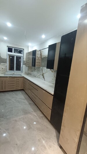 Kitchen in 3 BHK Builder Floor at Sainik Colony – for Sale