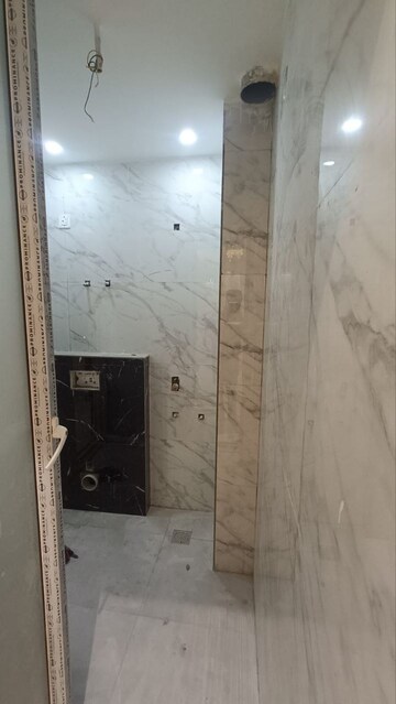 Bathroom in 3 BHK Builder Floor at Sainik Colony – for Sale