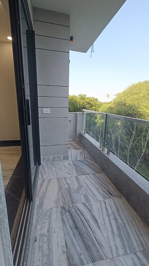 Balcony in 3 BHK Builder Floor at Sector 17 Dwarka – for Rent