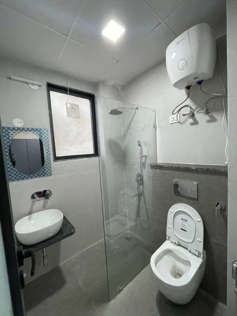 Bathroom, chattarpur 1 Bedroom 450 Sq.Ft. Builder Floor In Chattarpur Delhi 9552492