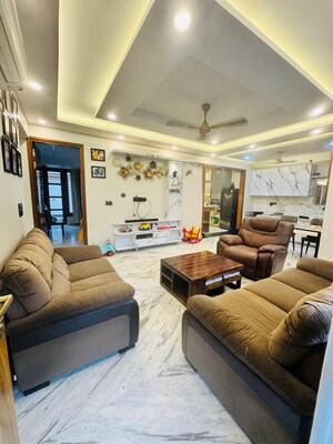 4 BHK Builder Floor For Sale in Puri Vip Floors, Sector 81