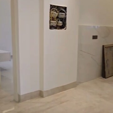 Room in 3 BHK Builder Floor at Kohli One Malibu Town, Malibu Town – for Sale