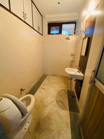 Bathroom in 1 RK Builder Floor at Palam Vihar Residents Association, Palam Vihar – for Rent