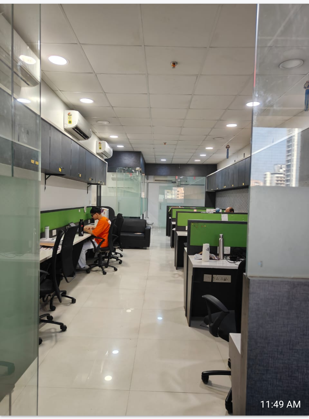 Office Space For Rent in Jagdamba Commercial Complex Malad