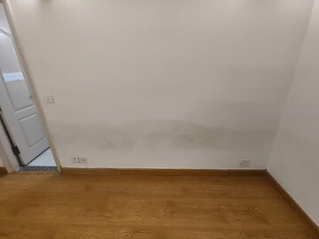 Balcony in 3 BHK Apartment at Jaypee Greens Star Court, Jaypee Greens – for Sale