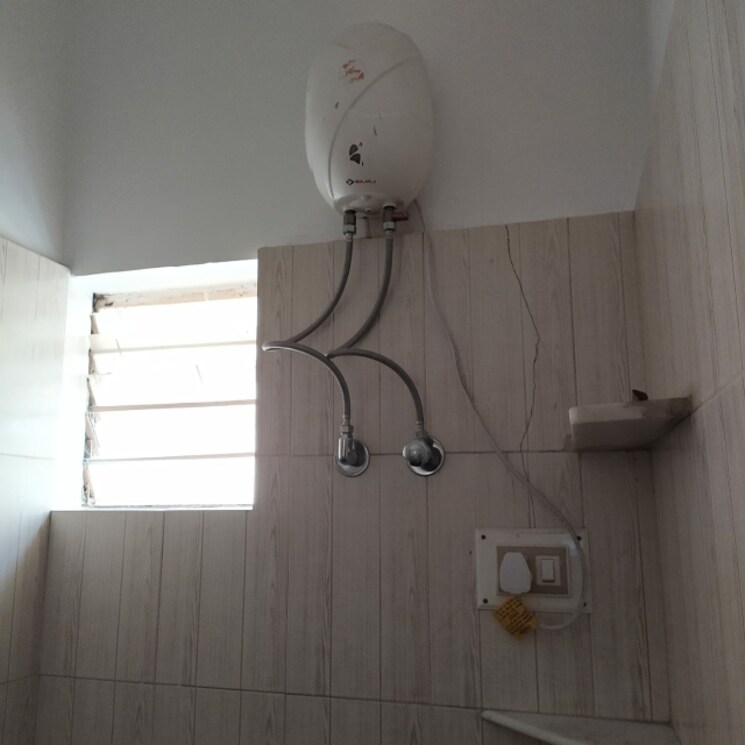Bathroom, naranpura 2 Bedroom 1040 Sq.Ft. Apartment In Naranpura Ahmedabad 9552612