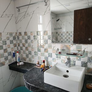 Attached Bathroom in 2 BHK Apartment at Jakhan – for Rent