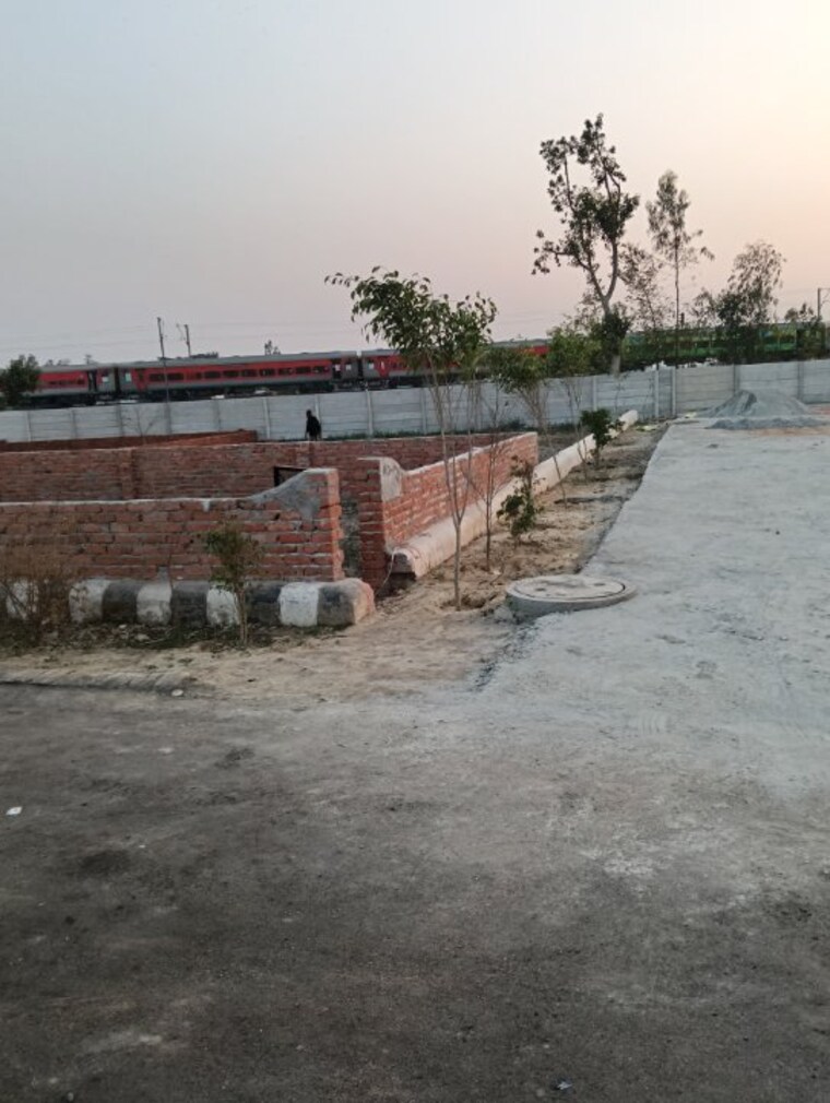 undefined, krishna-iscon-valley  1200 Sq.Ft. Plot In Gosainganj Lucknow 9552597