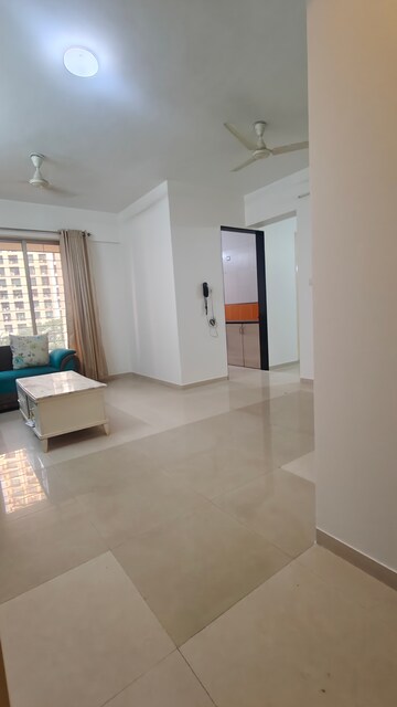 Living Room in 2.5 BHK Apartment at Neelkanth Palms, Kapur Bawdi – for Rent