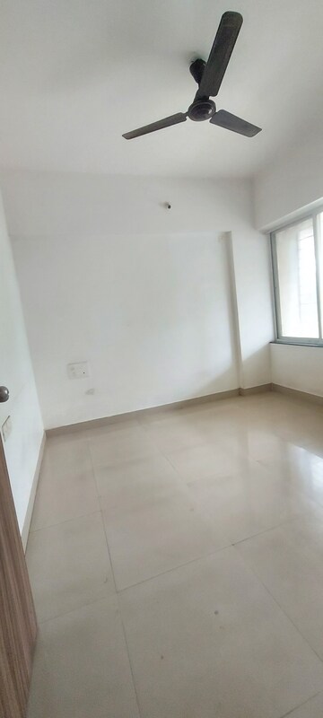 Room in 2 BHK Apartment at Miami Apartment, Dhayari – for Rent