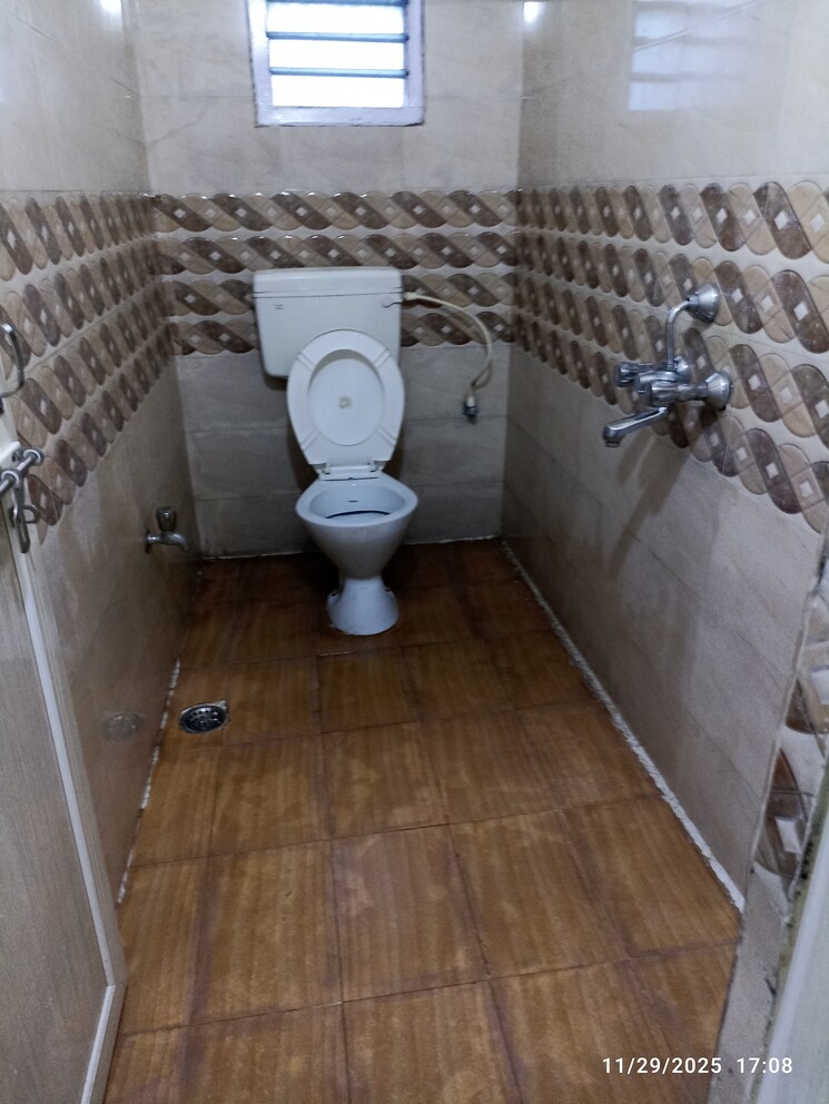 Bathroom, sheela nagar 3 Bedroom 1340 Sq.Ft. Apartment In Sheela Nagar Vizag 9552456