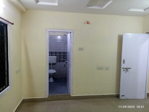 Room in 3 BHK Apartment at Sheela Nagar – for Sale