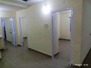 Room in 3 BHK Apartment at Sheela Nagar – for Sale