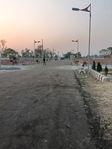   Plot at Krishna Iscon Valley, Gosainganj – for Sale