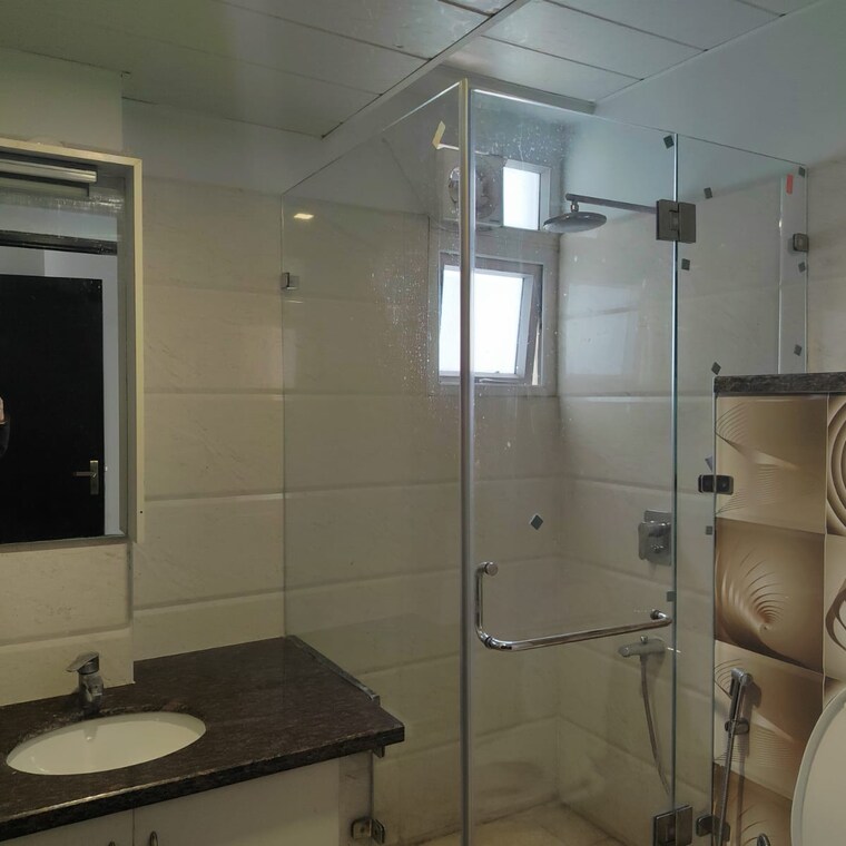 Bathroom, pacific-hills 3 Bedroom 2300 Sq.Ft. Apartment In Kishanpur Dehradun 9552633