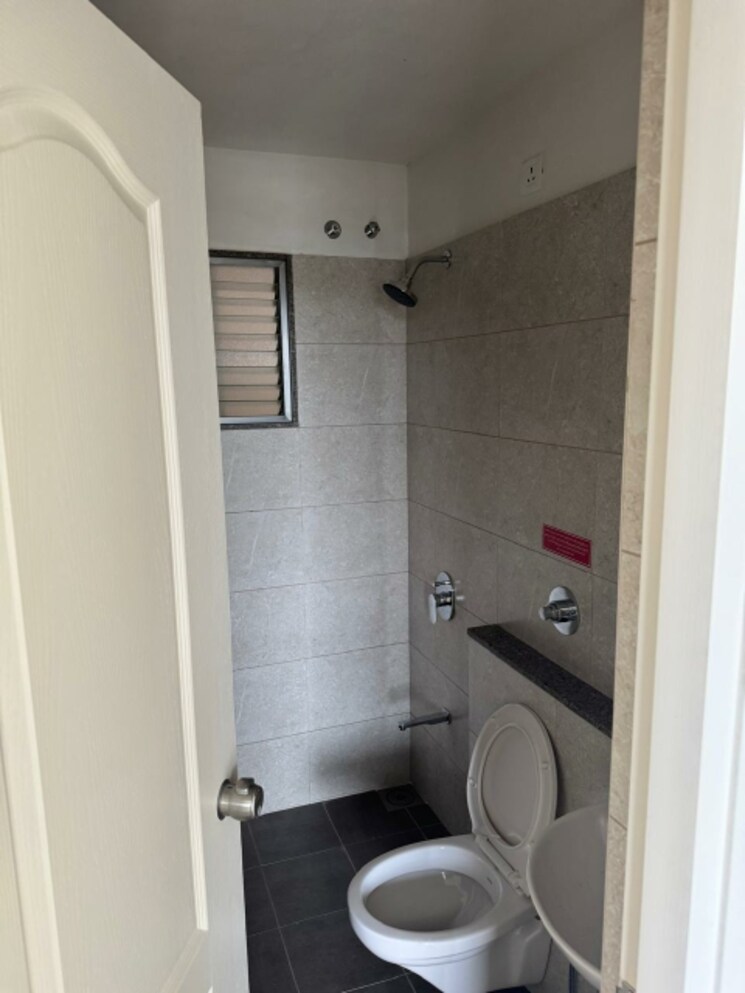 Bathroom, shela 3 Bedroom 1340 Sq.Ft. Apartment In Shela Ahmedabad 9552652
