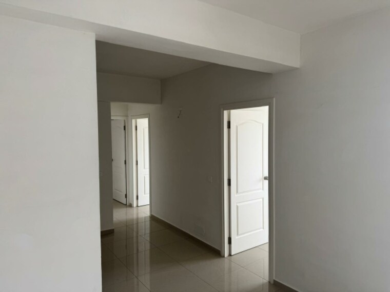 Room, shela 3 Bedroom 1340 Sq.Ft. Apartment In Shela Ahmedabad 9552652