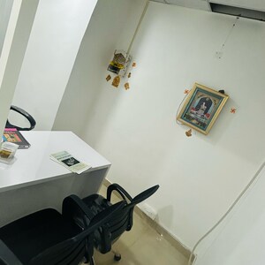 Furnished Amenities in  Office Space at Gaur City Mall, Sector 4 Greater Noida – for Rent