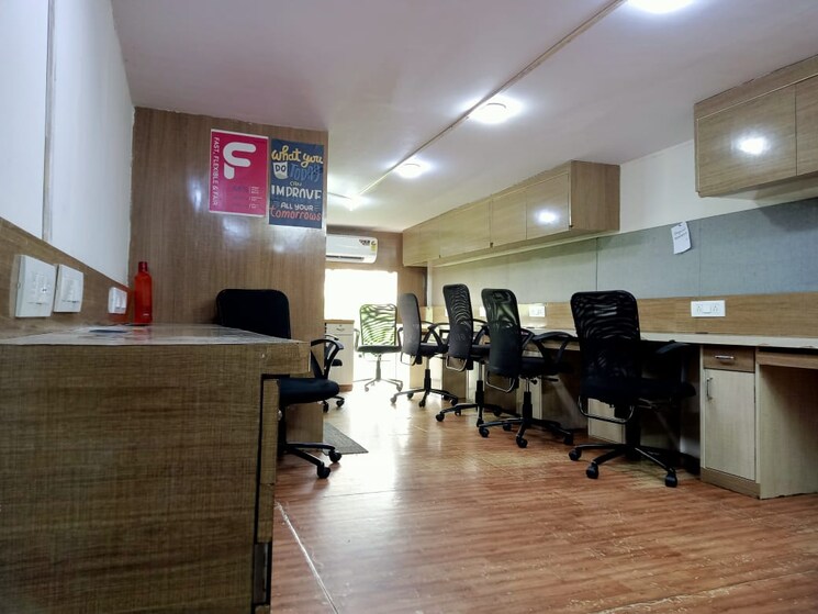 Gym, haware-fantasia Commercial Office Space 332 Sq.Ft. In Vashi Sector 28 Navi Mumbai 9552656