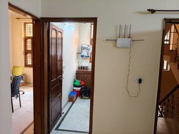 3 BHK Builder Floor For Rent in RWA Residential Society Sector 46, Sector 46