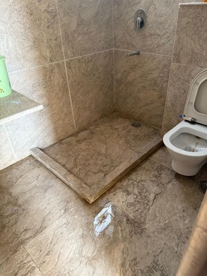 Bathroom in 3.5 BHK Apartment at SS Almeria, Sector 84 – for Rent