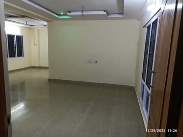 Room in 3 BHK Apartment at Sheela Nagar – for Sale