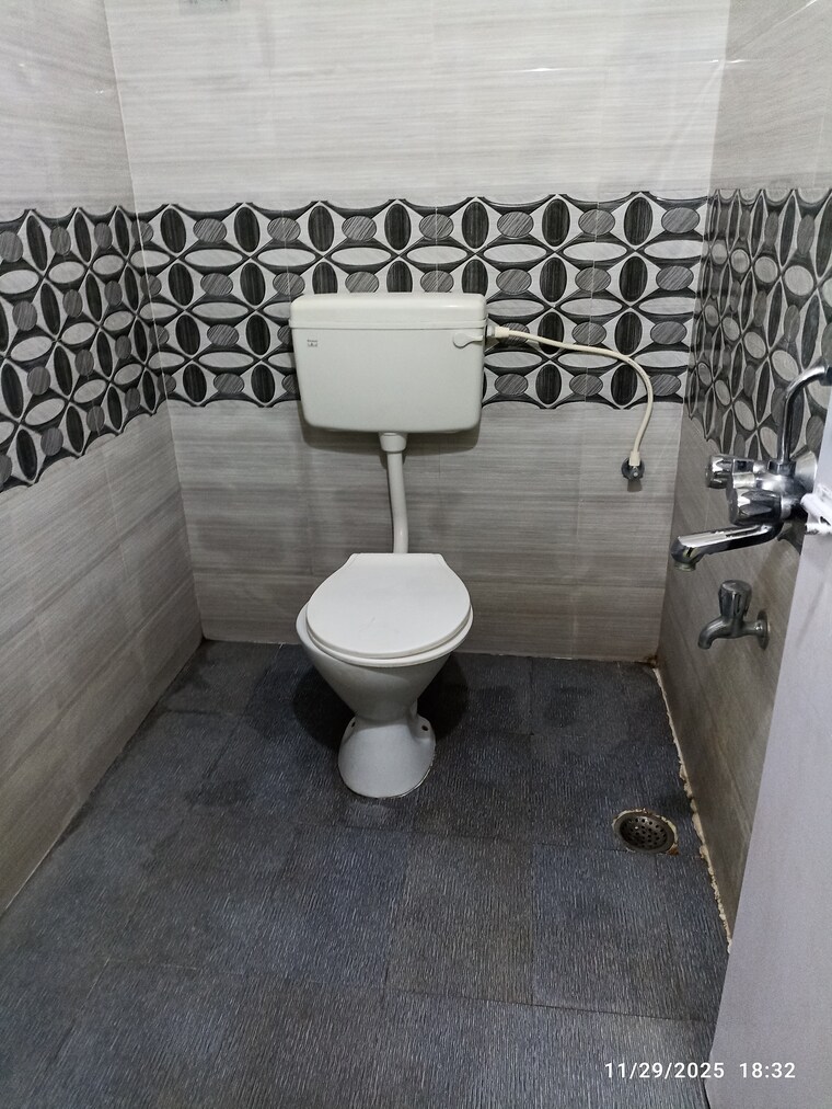 Bathroom, sheela nagar 3 Bedroom 1340 Sq.Ft. Apartment In Sheela Nagar Vizag 9552456