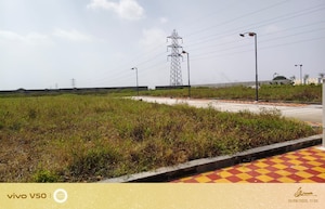  Plot For Sale in Super Corridor