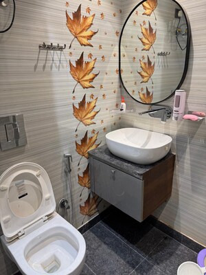 Bathroom in 2 BHK Builder Floor at Dayanand Colony – for Sale