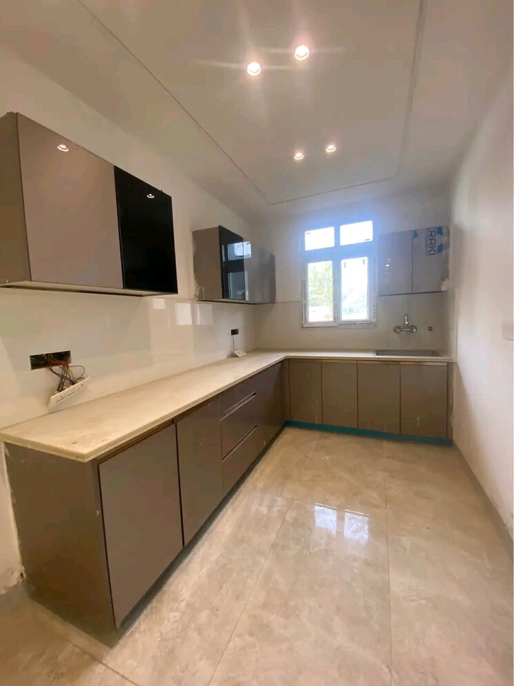 Kitchen, chattarpur 2 Bedroom 950 Sq.Ft. Builder Floor In Chattarpur Delhi 9552713