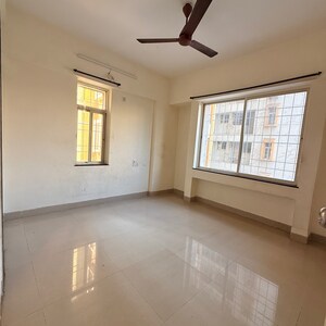 Room in 2 BHK Apartment at Vyas Whispering Wind Phase II, Link Road – for Rent
