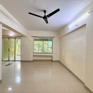 2 BHK Apartment For Rent in Vyas Whispering Wind Phase II, Link Road