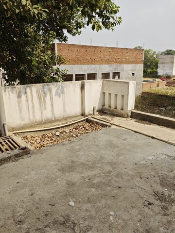 Balcony in 4 BHK Independent House at Chinhat – for Sale