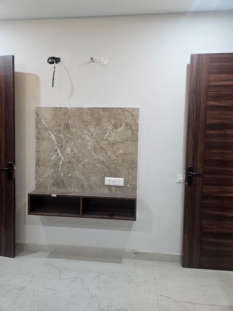 Room, dhakoli 3 Bedroom 990 Sq.Ft. Apartment In Dhakoli Zirakpur 9552742