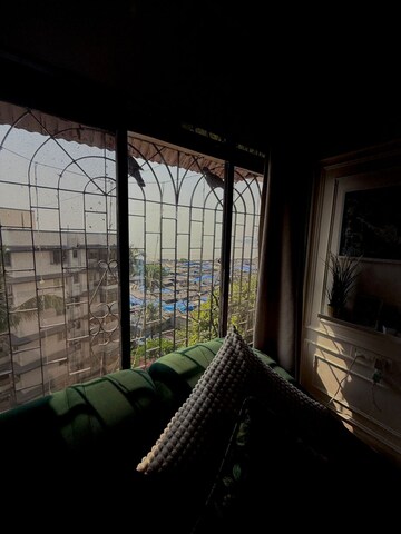 Room in  Pg at Versova – for Rent