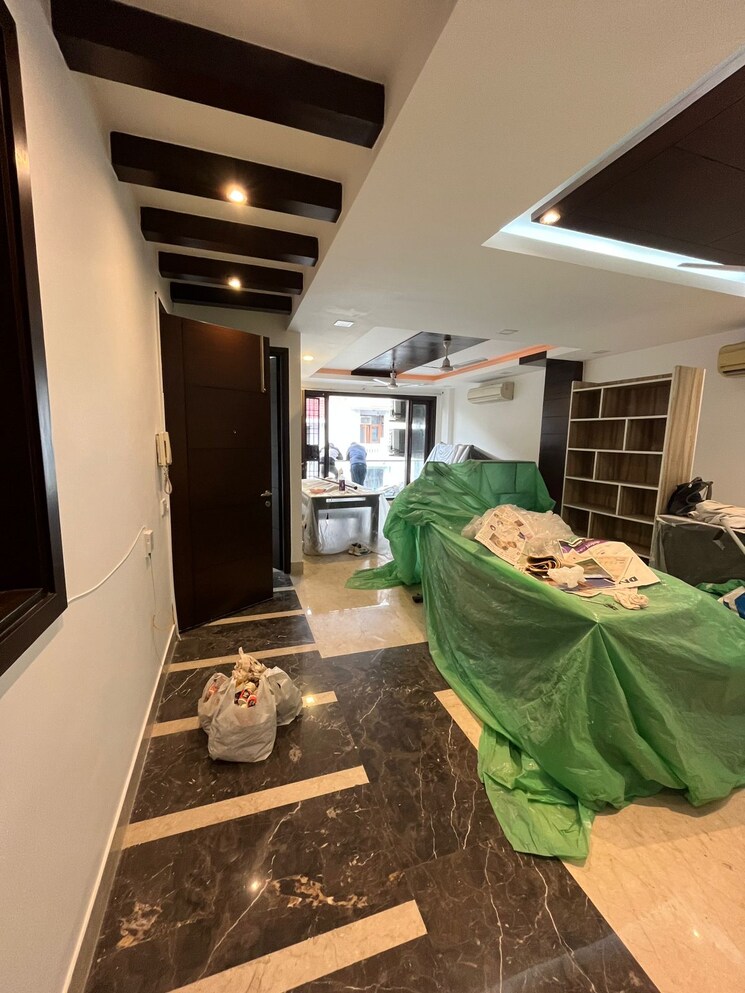 Living Room, s-27-luxury-homes 3 Bedroom 208 Sq.Yd. Builder Floor In Greater Kailash I Delhi 9552729