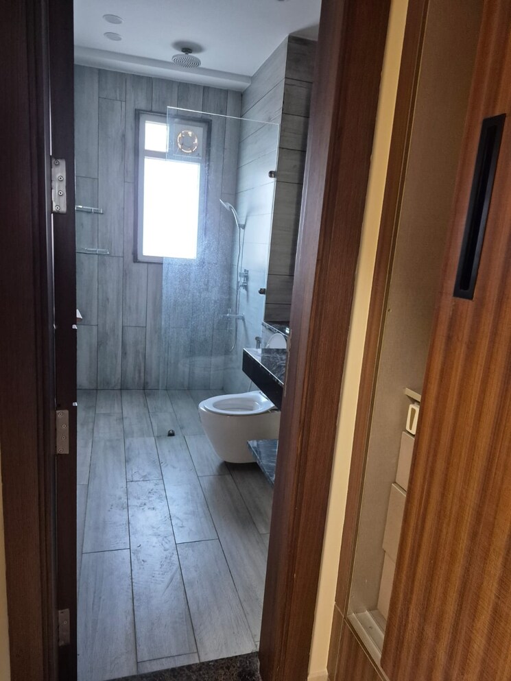 Bathroom, ansal-sushant-lok-i 3 Bedroom 360 Sq.Ft. Builder Floor In Sector 43 Gurgaon 9552792