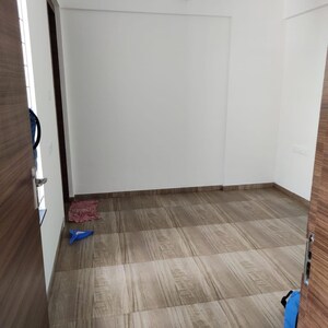 Room in 1.5 BHK Apartment at Hinjewadi – for Rent