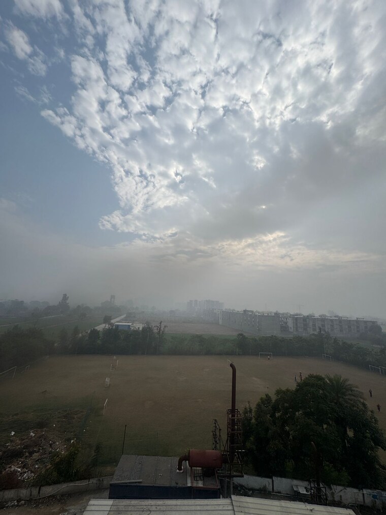 Exterior View, vip road 1.5 Bedroom 750 Sq.Ft. Apartment In Vip Road Zirakpur 9552755