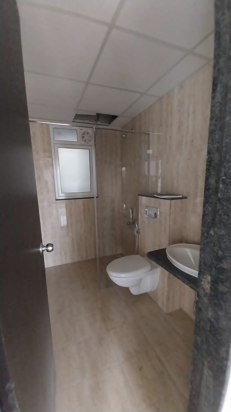 Bathroom, kolte-patil-life-republic 2.5 Bedroom 720 Sq.Ft. Apartment In Hinjewadi Pune 9552748