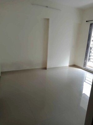 Room in 2 BHK Apartment at Siddhivinayak Heights Nalasopara, Nalasopara West – for Sale