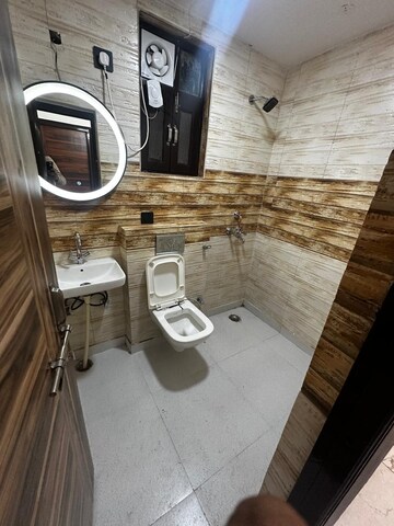 Bathroom in 3 BHK Builder Floor at Sector 57 – for Sale