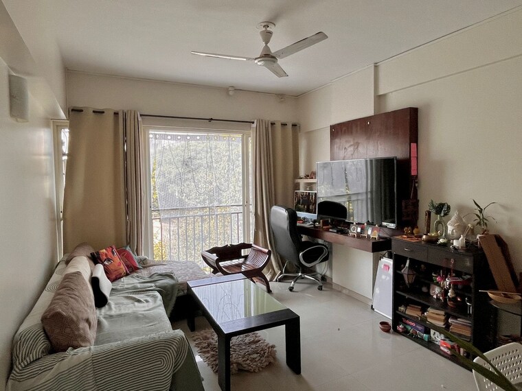Room, maple-wood 1 Bedroom 700 Sq.Ft. Apartment In Kalyani Nagar Pune 9552771