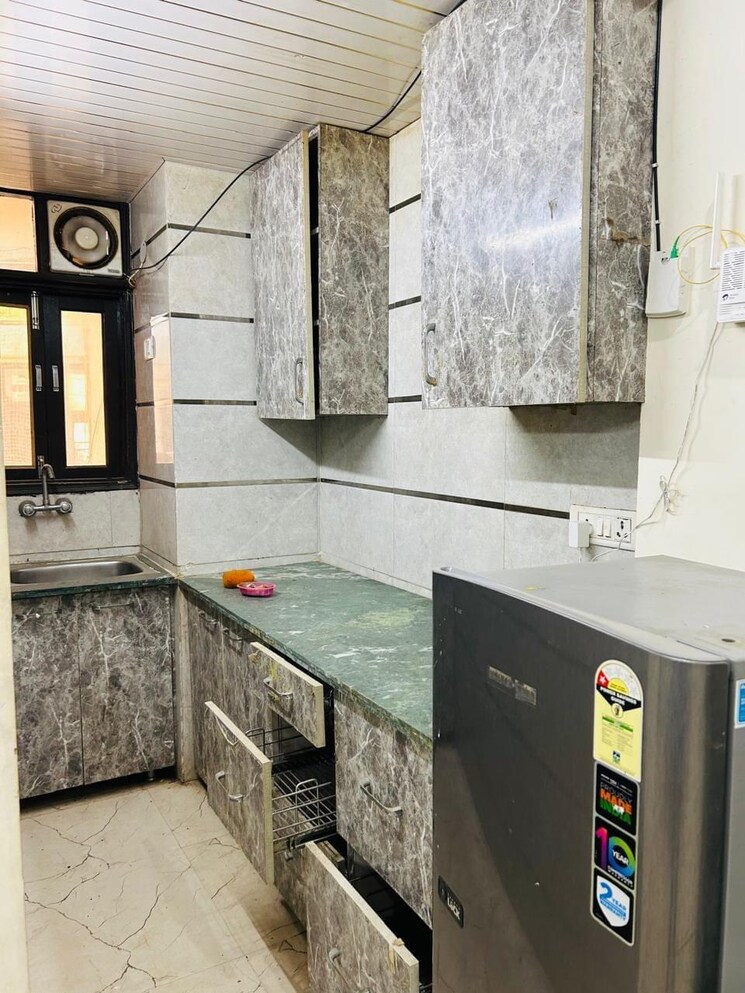 Kitchen, saket 1 Bedroom 513 Sq.Ft. Builder Floor In Saket Delhi 9552803