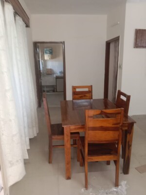 Living Room in 1.5 BHK Independent House at Sector 18 – for Rent