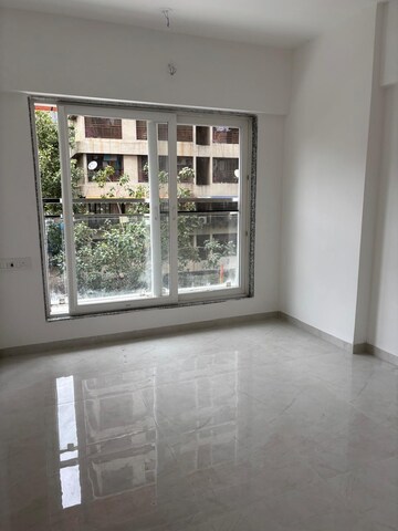 Room in 2 BHK Apartment at Chembur – for Rent